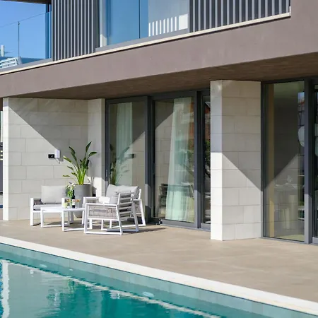 Teulu By Interhome Villa